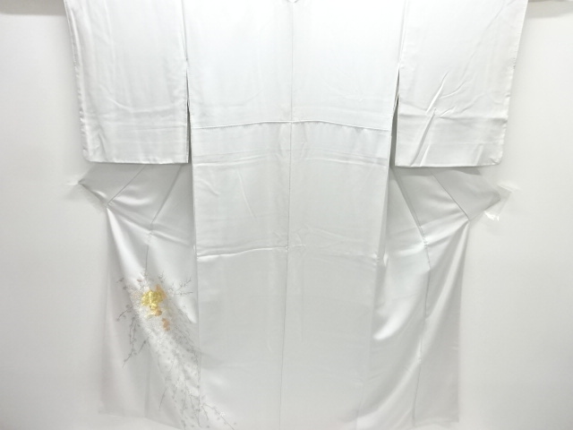 JAPANESE KIMONO / HOMONGI / EMBROIDERY / KIKU & PEONY 